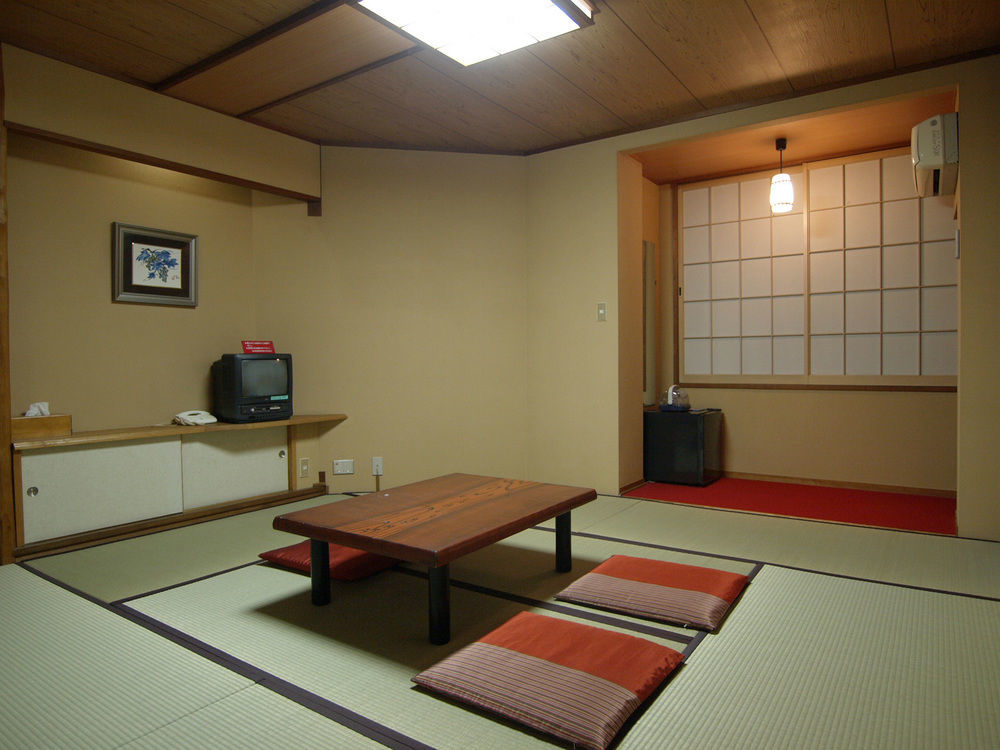 Watanabe Hotel Nagoya Esterno foto
